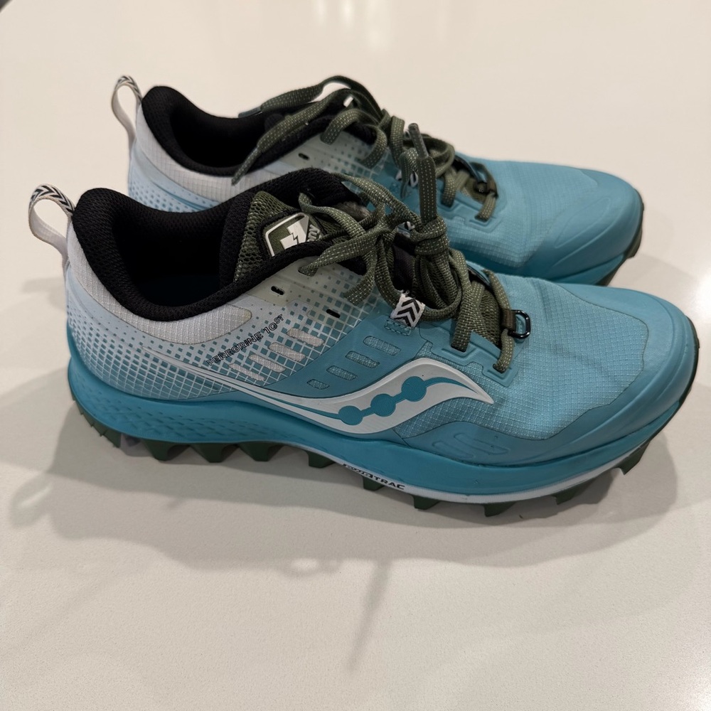 Saucony Women's Shoes in Blue and Green